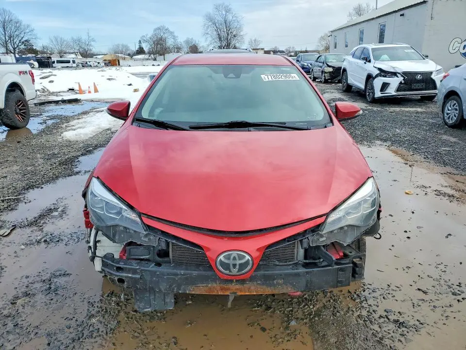 2018 TOYOTA COROLLA SE  