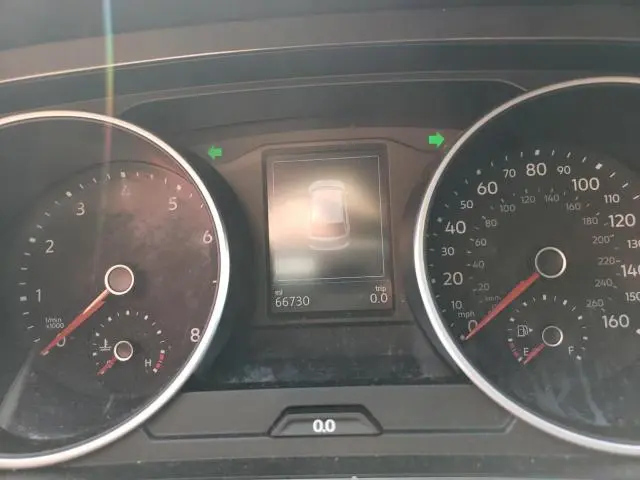 2018 VOLKSWAGEN TIGUAN SE  