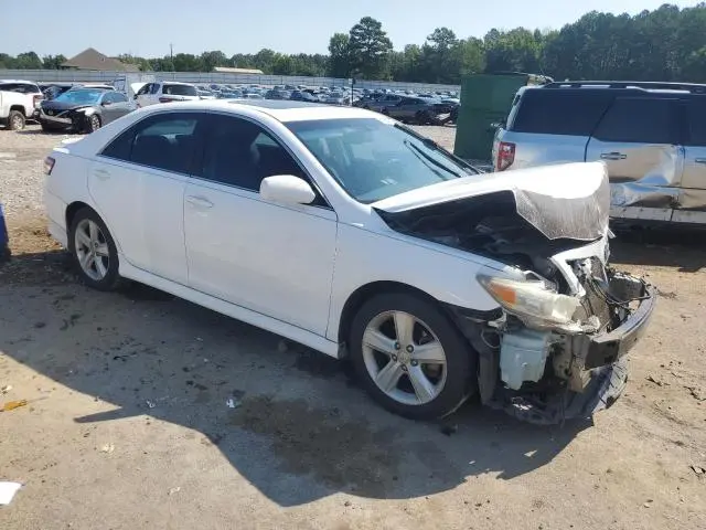 2011 TOYOTA CAMRY SE  