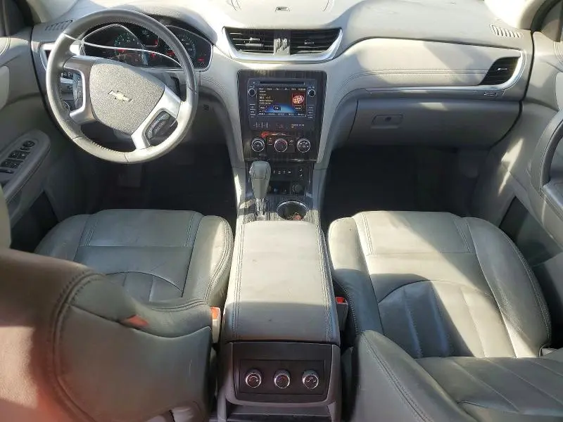 2014 CHEVROLET TRAVERSE LT  