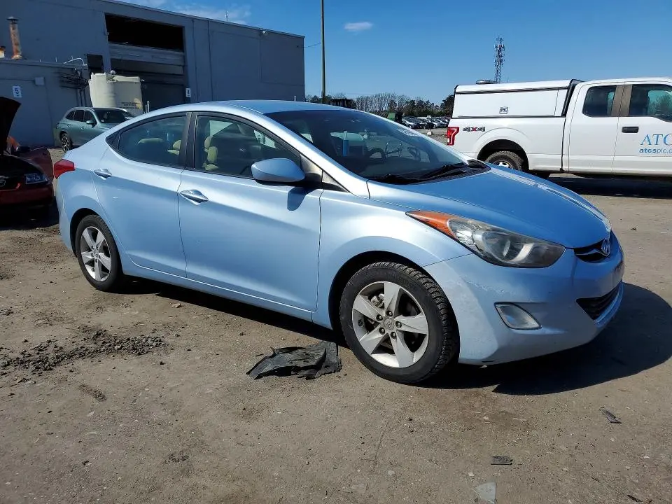 2012 HYUNDAI ELANTRA GLS  