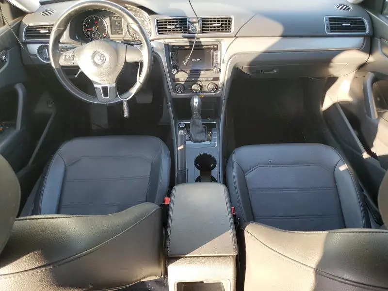 2015 VOLKSWAGEN PASSAT S  