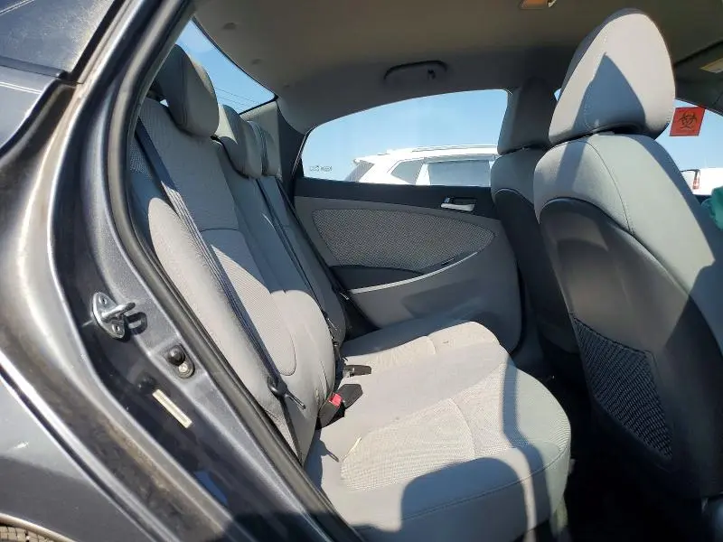 2012 HYUNDAI ACCENT GLS  