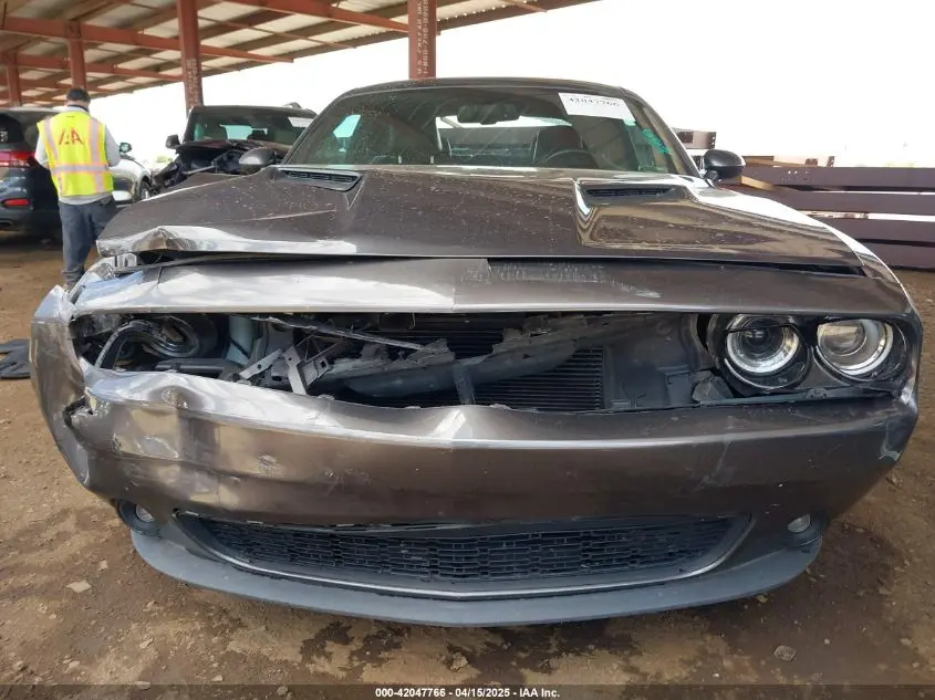 2015 DODGE CHALLENGER SXT PLUS