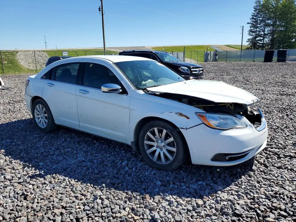 2013 CHRYSLER 200 LIMITED  