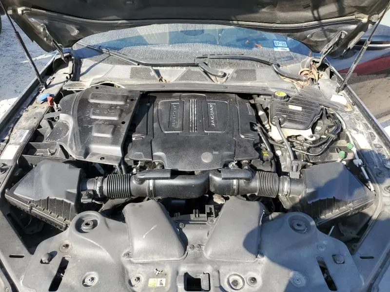 2017 JAGUAR XJL PORTFOLIO  