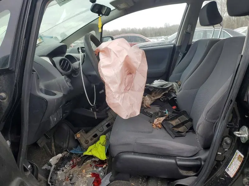 2013 HONDA FIT   