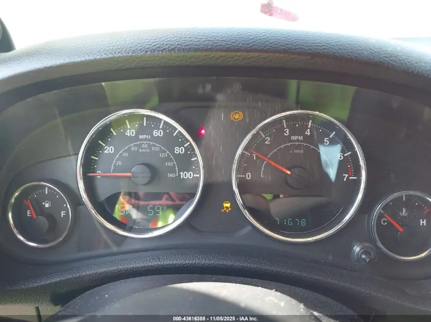 2011 JEEP WRANGLER SAHARA