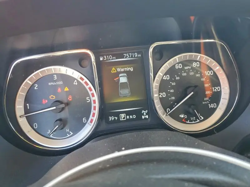 2017 NISSAN TITAN XD SL  