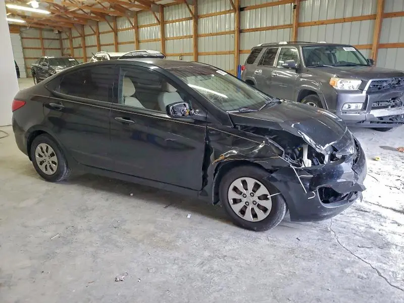 2015 HYUNDAI ACCENT GLS  
