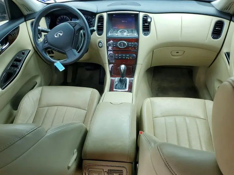 2016 INFINITI QX50 BASE  