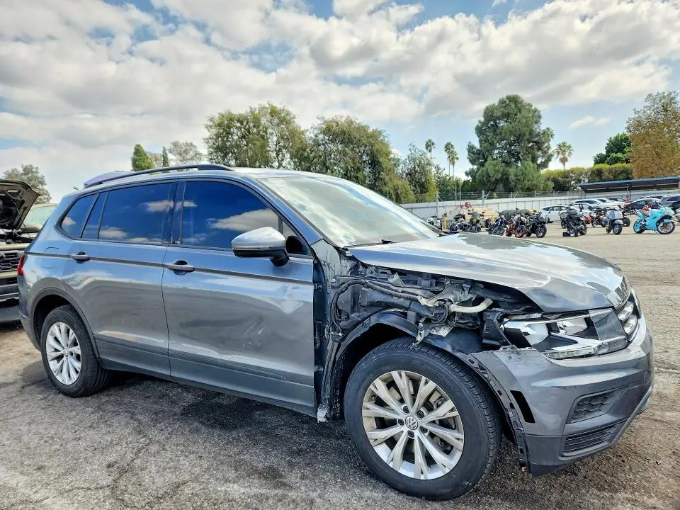 2019 VOLKSWAGEN TIGUAN S  