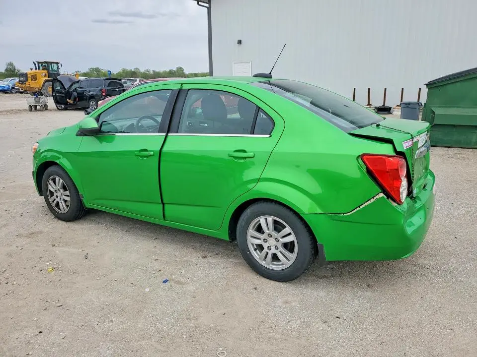 2016 CHEVROLET SONIC LT  