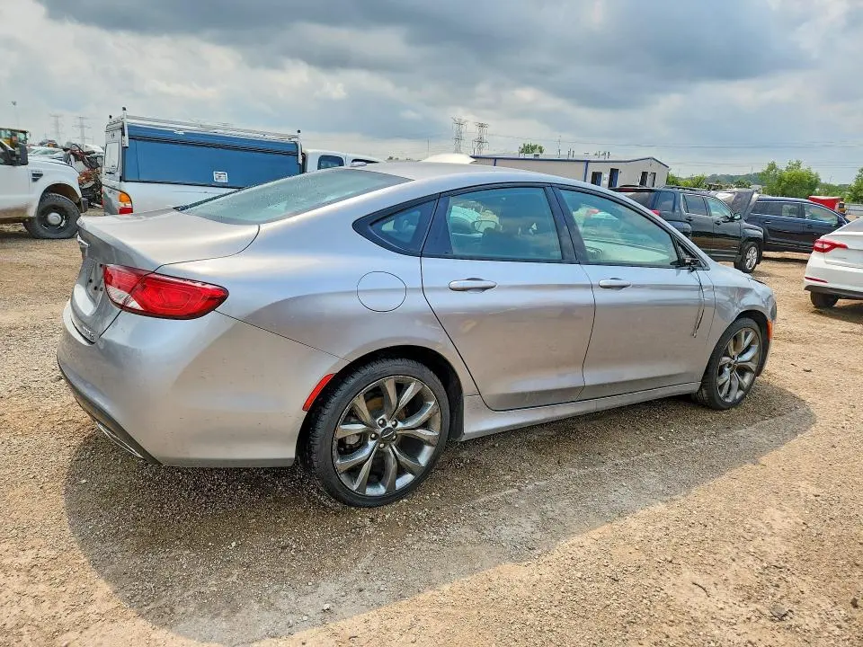 2015 CHRYSLER 200 S  