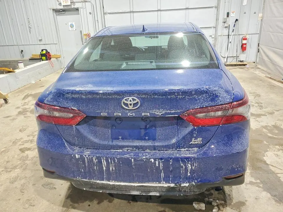 2024 TOYOTA CAMRY LE  