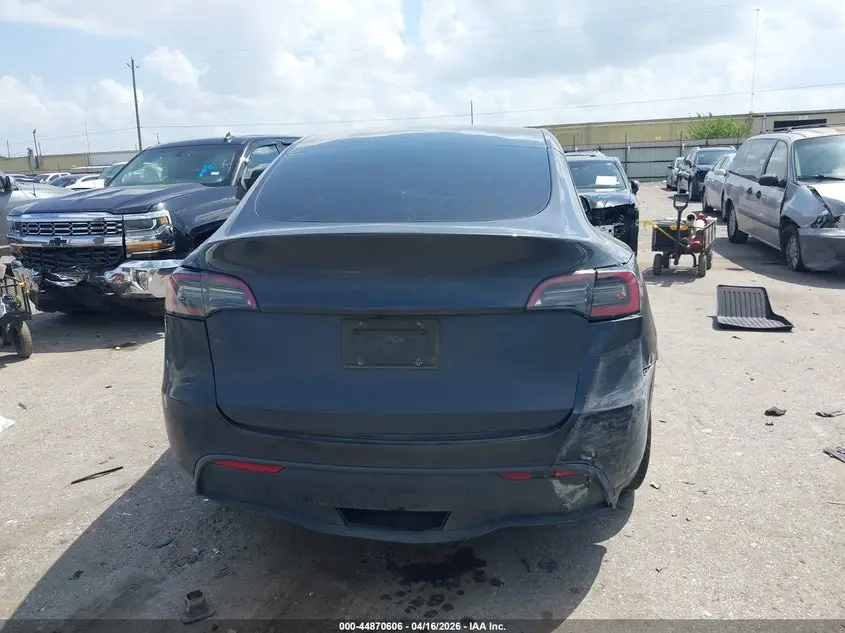 2024 TESLA MODEL Y LONG RANGE DUAL MOTOR ALL-WHEEL DRIVE