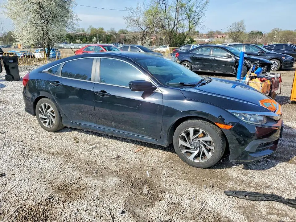 2017 HONDA CIVIC EX  