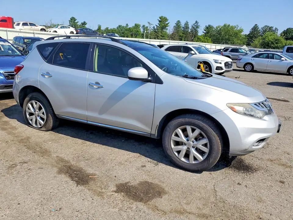 2013 NISSAN MURANO S  