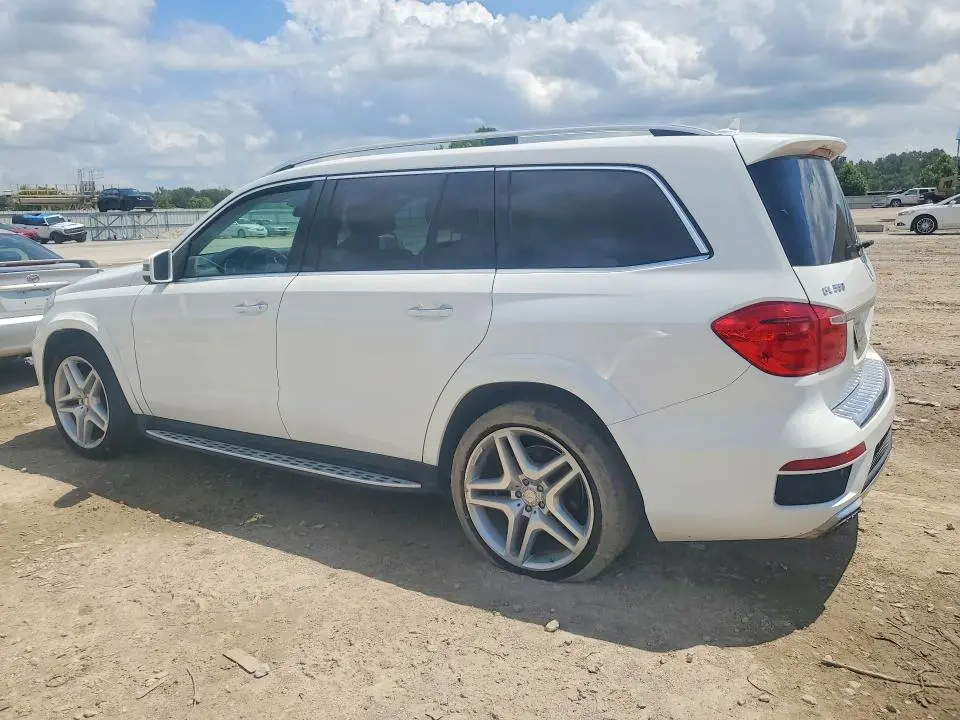 2015 MERCEDES-BENZ GL 550 4MATIC  