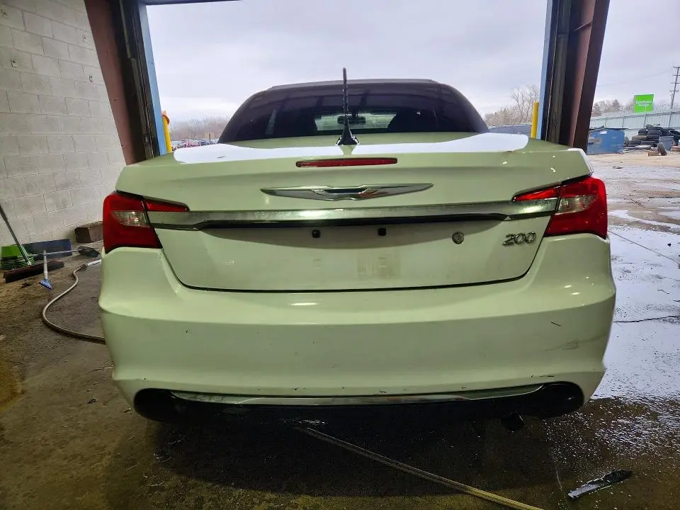 2013 CHRYSLER 200 TOURING  