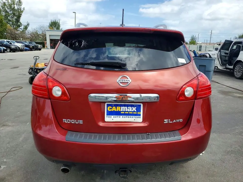 2011 NISSAN ROGUE S  