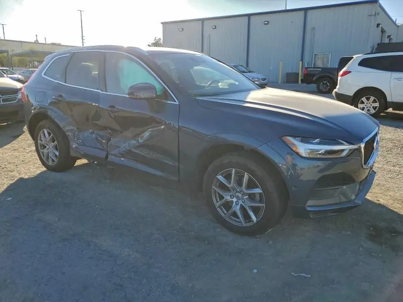 2019 VOLVO XC60 T5 MOMENTUM  