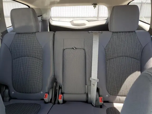 2014 CHEVROLET TRAVERSE LS  