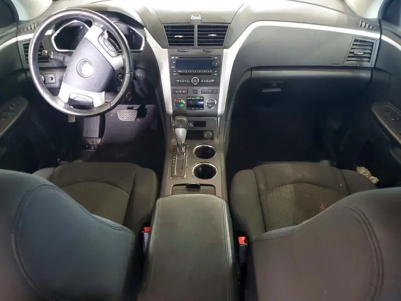 2011 CHEVROLET TRAVERSE LT  