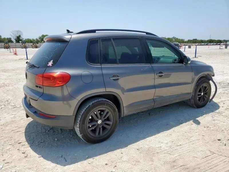 2015 VOLKSWAGEN TIGUAN S  