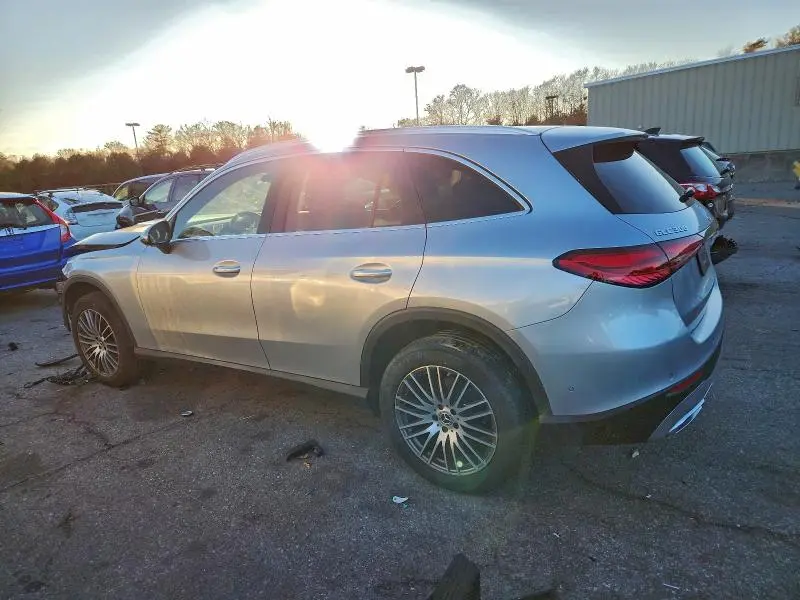2025 MERCEDES-BENZ GLC 300 4MATIC  