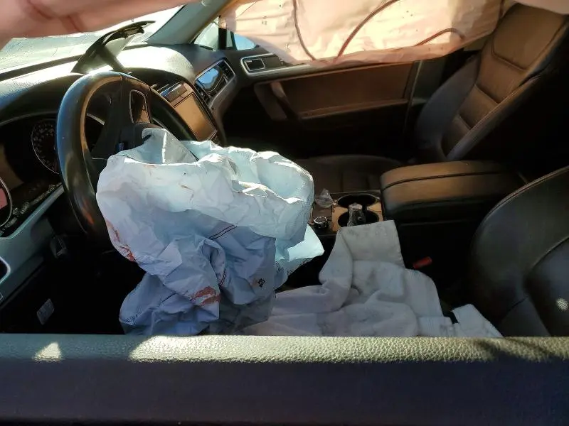 2014 VOLKSWAGEN TOUAREG V6 TDI  