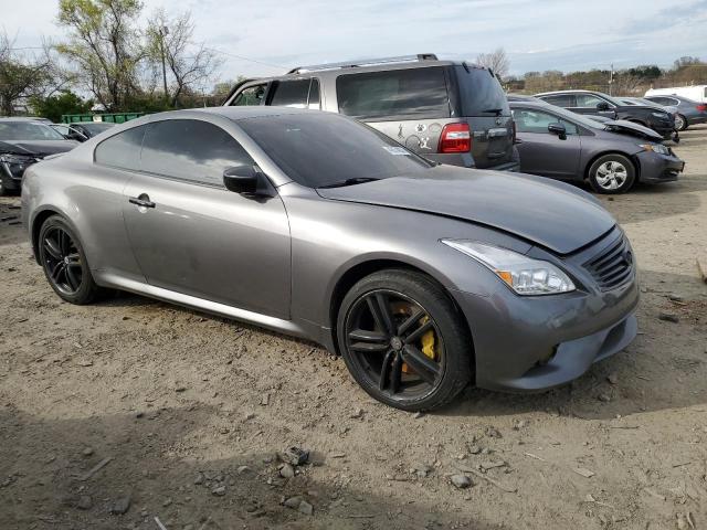 2011 INFINITI G37 