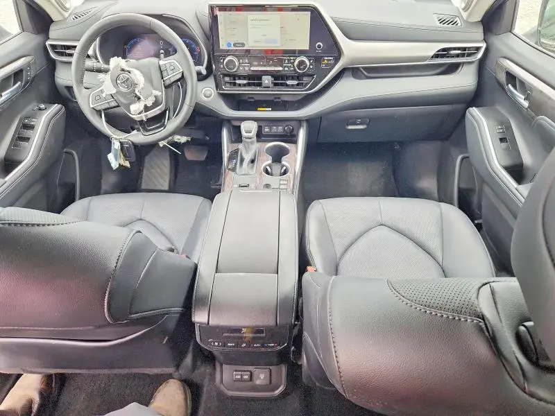 2025 TOYOTA HIGHLANDER   
