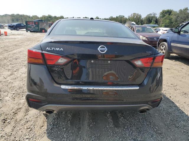 2021 NISSAN ALTIMA SR