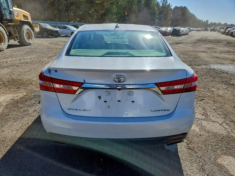 2015 TOYOTA AVALON XLE  