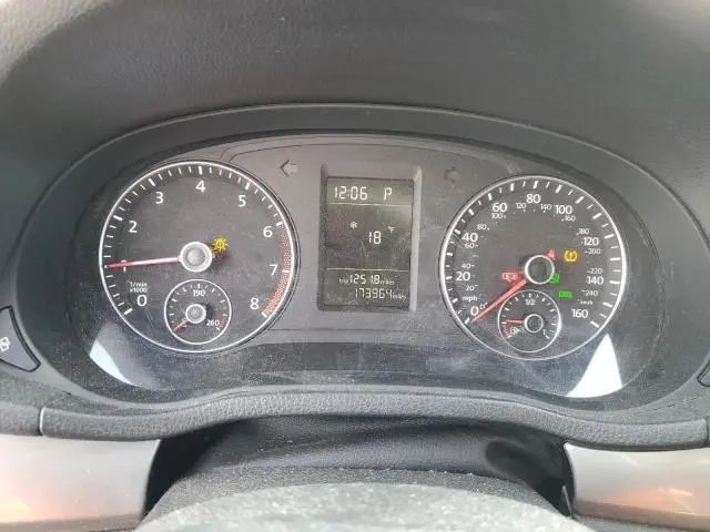 2012 VOLKSWAGEN PASSAT S  