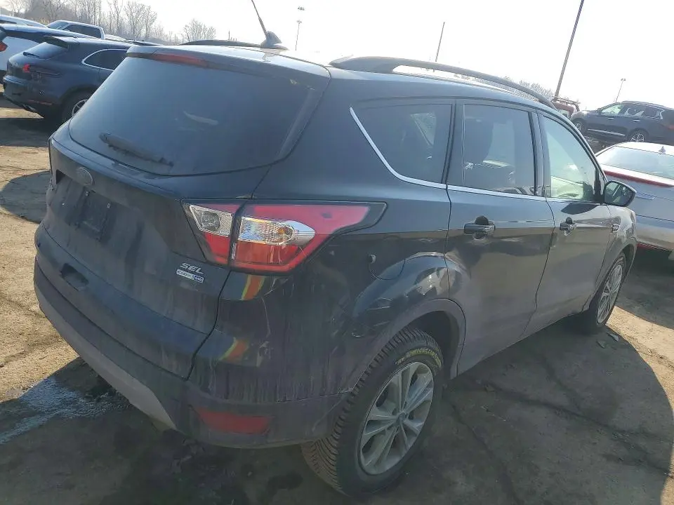 2018 FORD ESCAPE SEL  