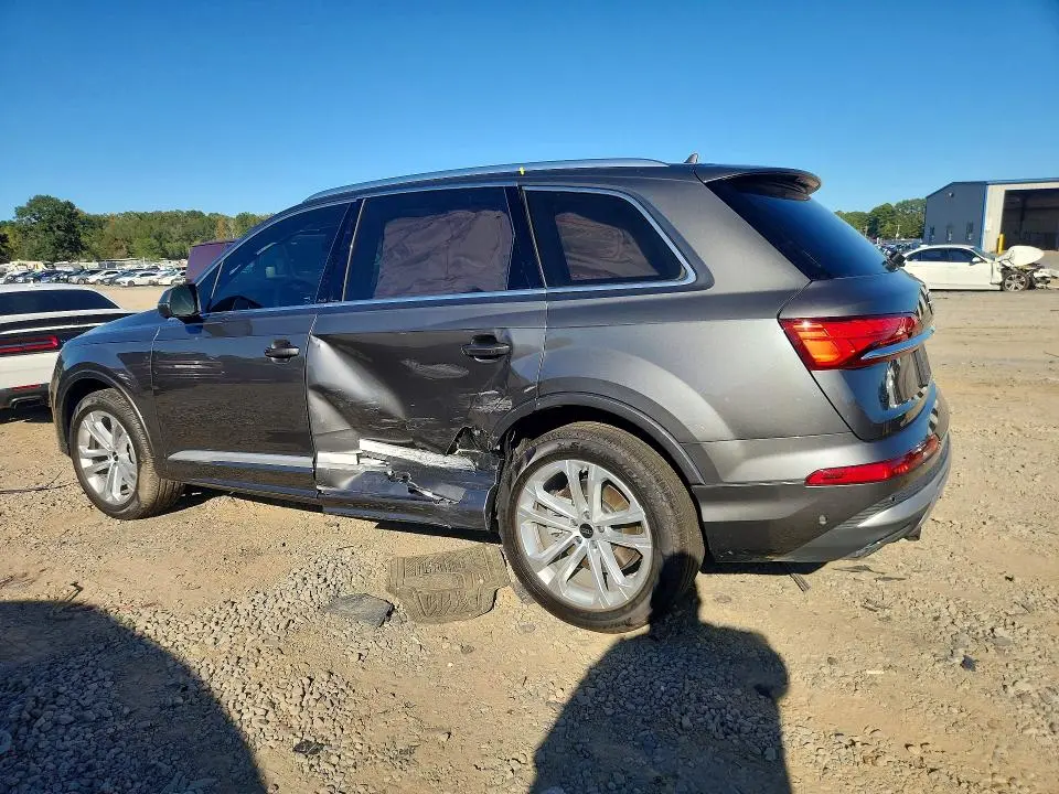 2025 AUDI Q7 PREMIUM PLUS  