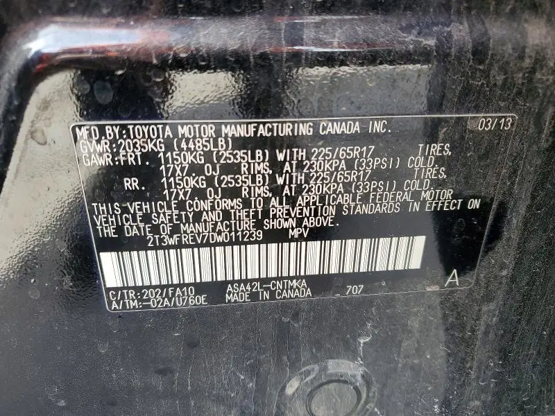 2013 TOYOTA RAV4 XLE  