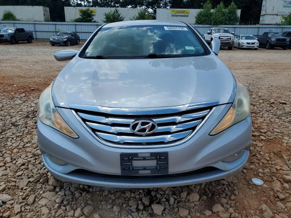 2011 HYUNDAI SONATA SE  
