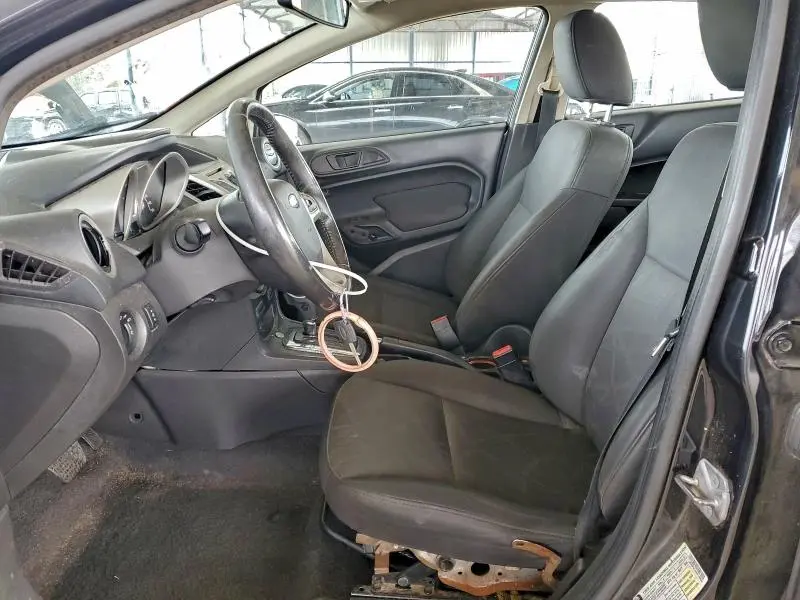 2011 FORD FIESTA SEL  