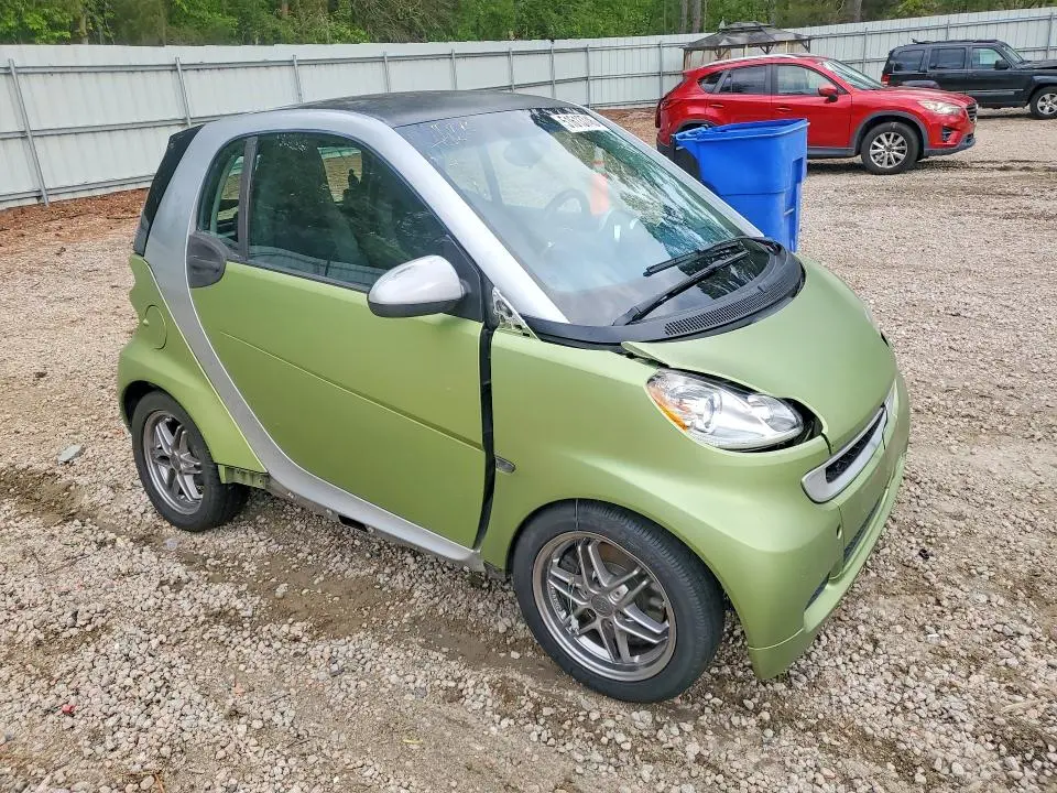 2011 SMART FORTWO PURE  