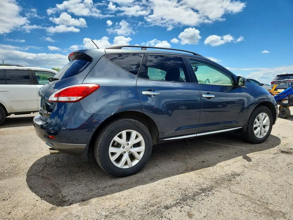 2013 NISSAN MURANO S  
