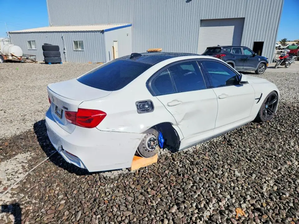 2017 BMW M3   