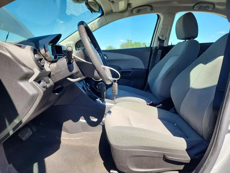 2013 CHEVROLET SONIC LS  