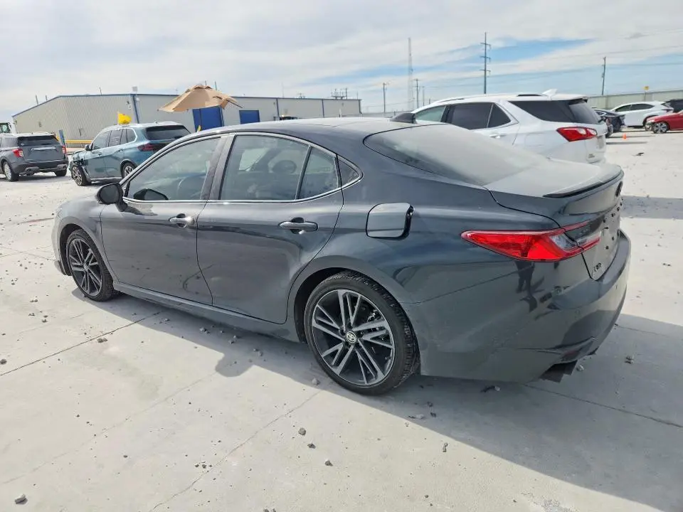 2025 TOYOTA CAMRY XSE  