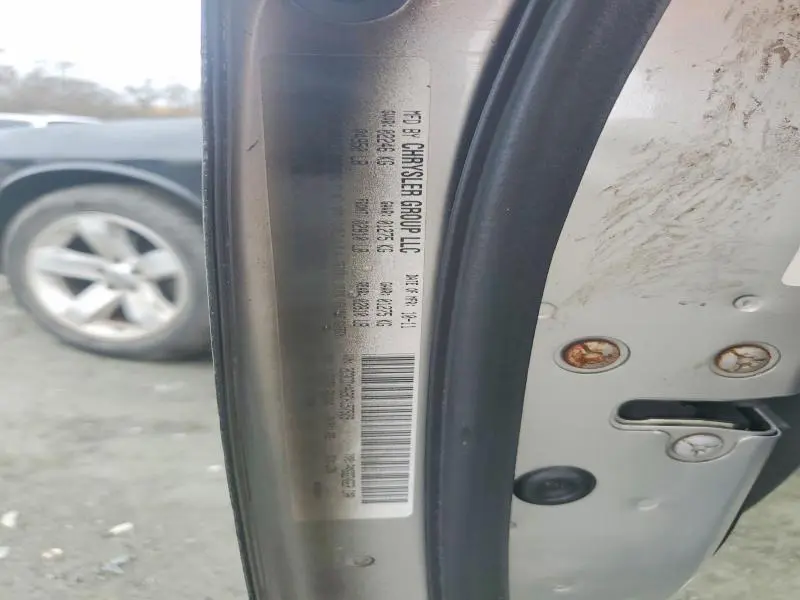 2012 DODGE CHALLENGER SXT  