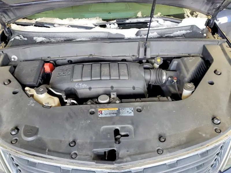 2013 CHEVROLET TRAVERSE LS  