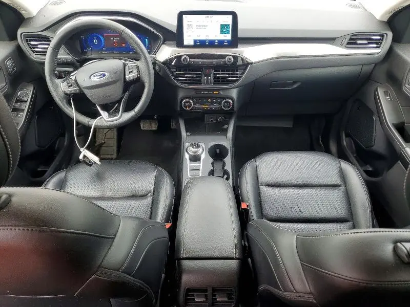 2021 FORD ESCAPE TITANIUM  