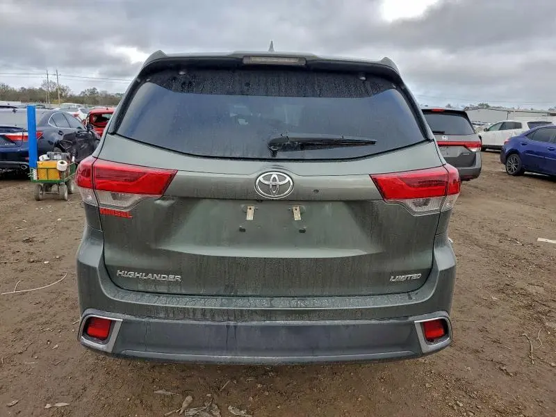 2019 TOYOTA HIGHLANDER LIMITED  